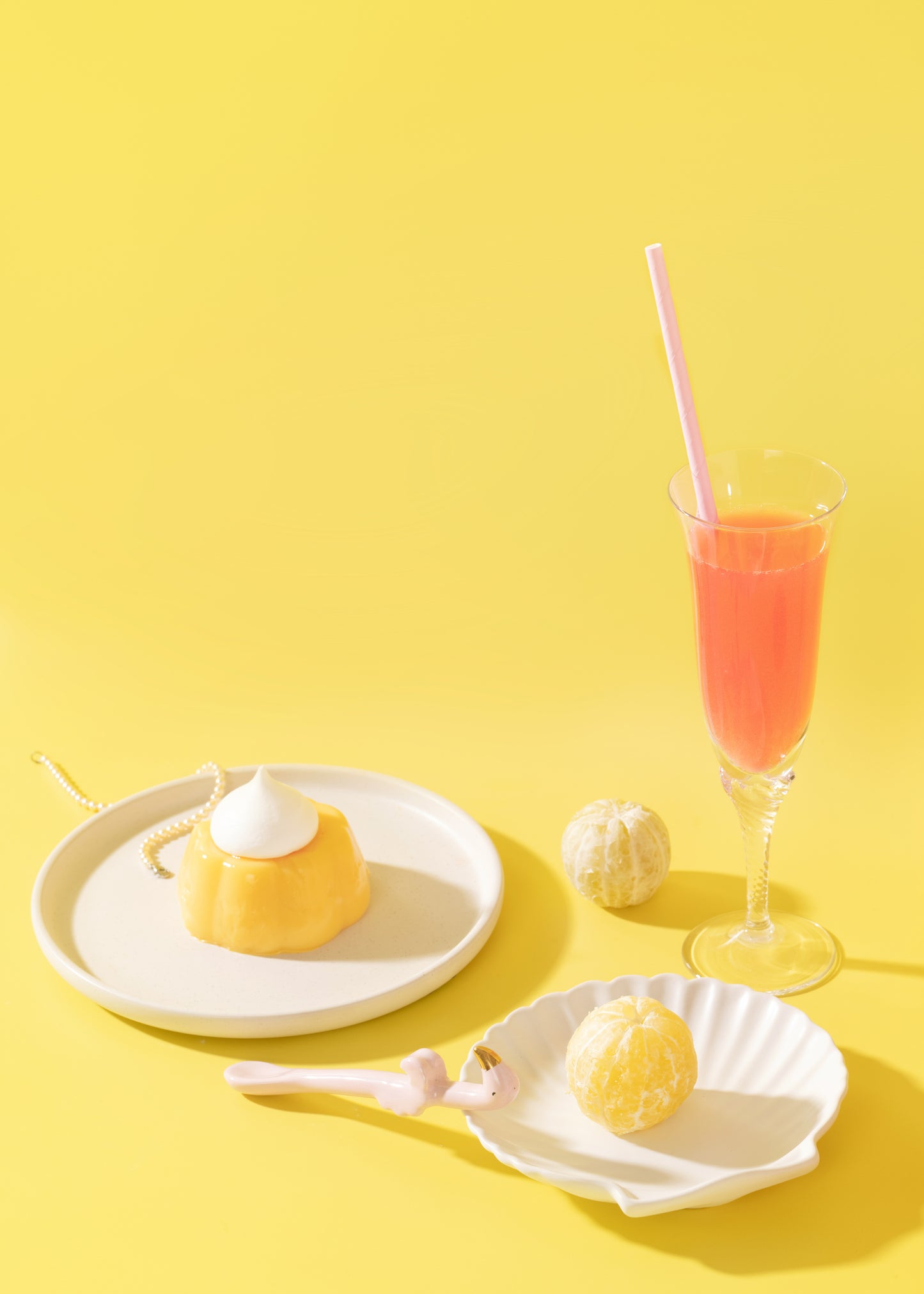 Lemonade Vinyl Photography Backdrop by Club Backdrops [Photo @morganemilyjane] 